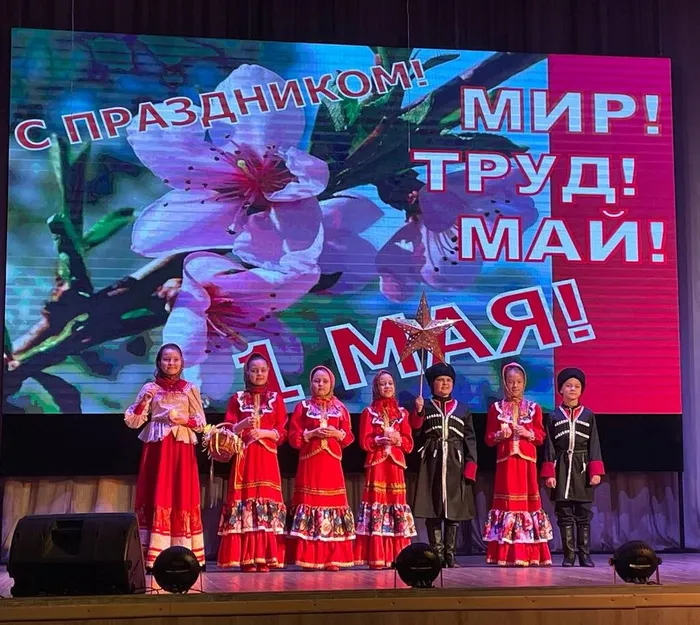 photo_5301169544250906400_y