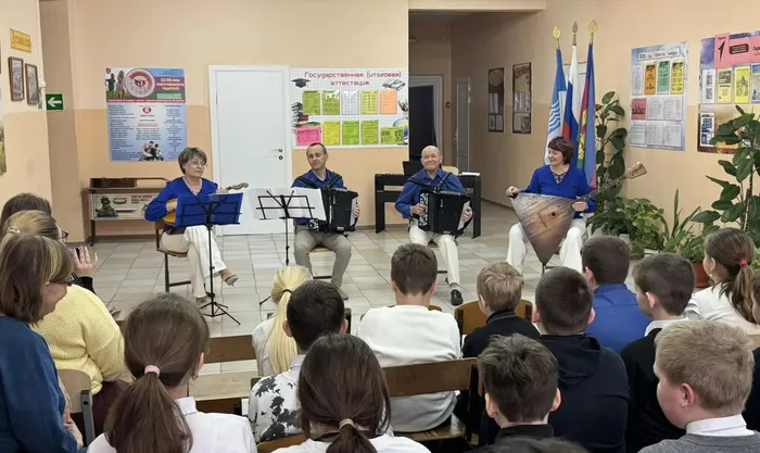 6b28c6ad-5271-4366-a3b5-024e21e26352